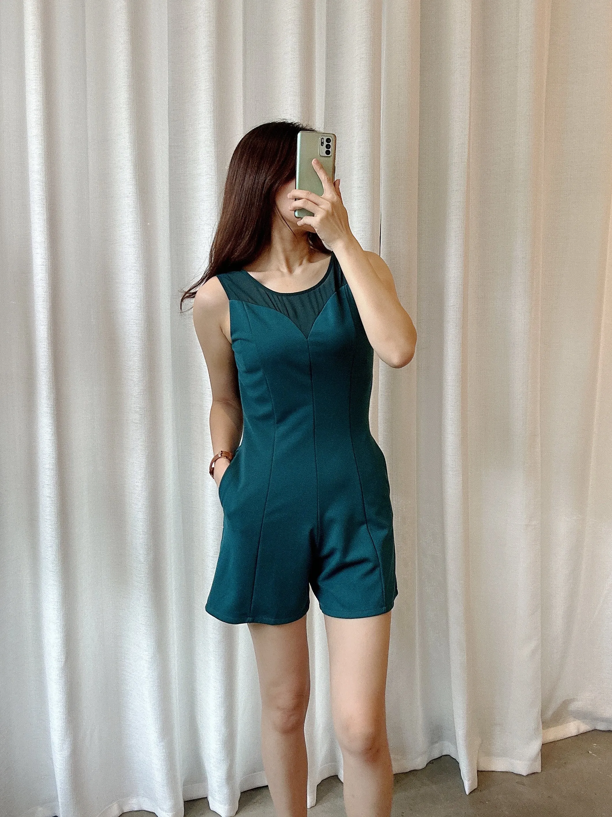 ACEWIN Sleeveless Romper (Size S-M) 702742