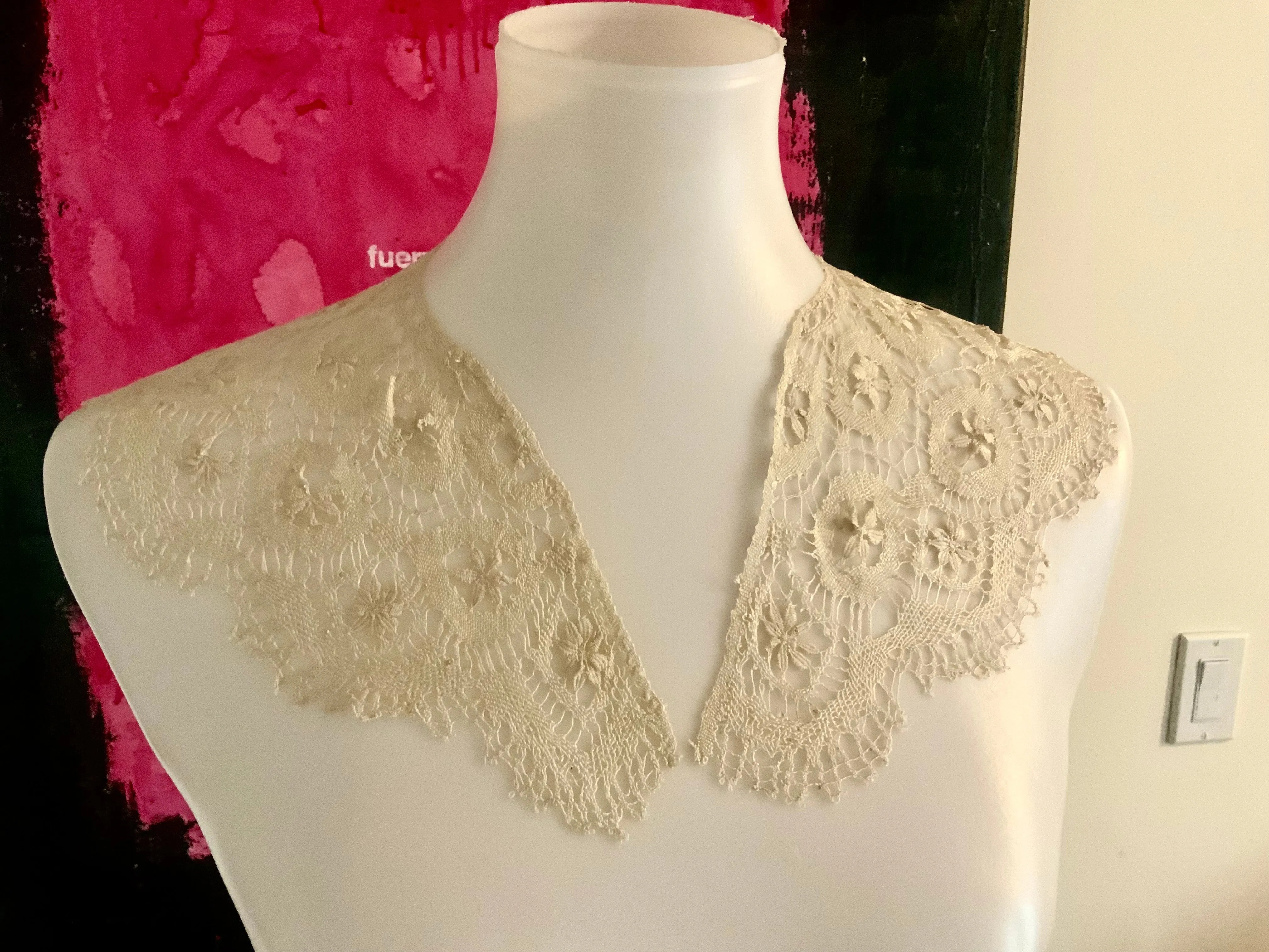 Antique Lace Collar - 1900