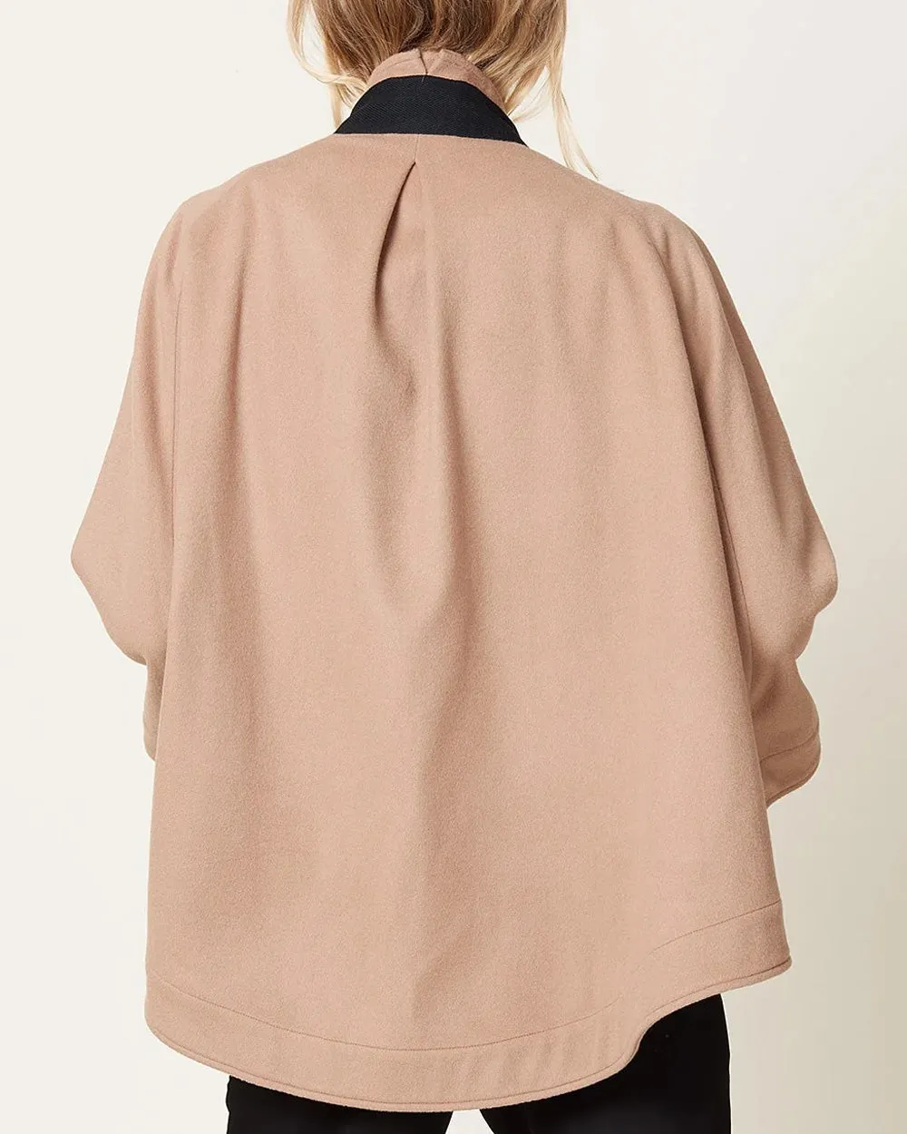 Camel Mia Cape