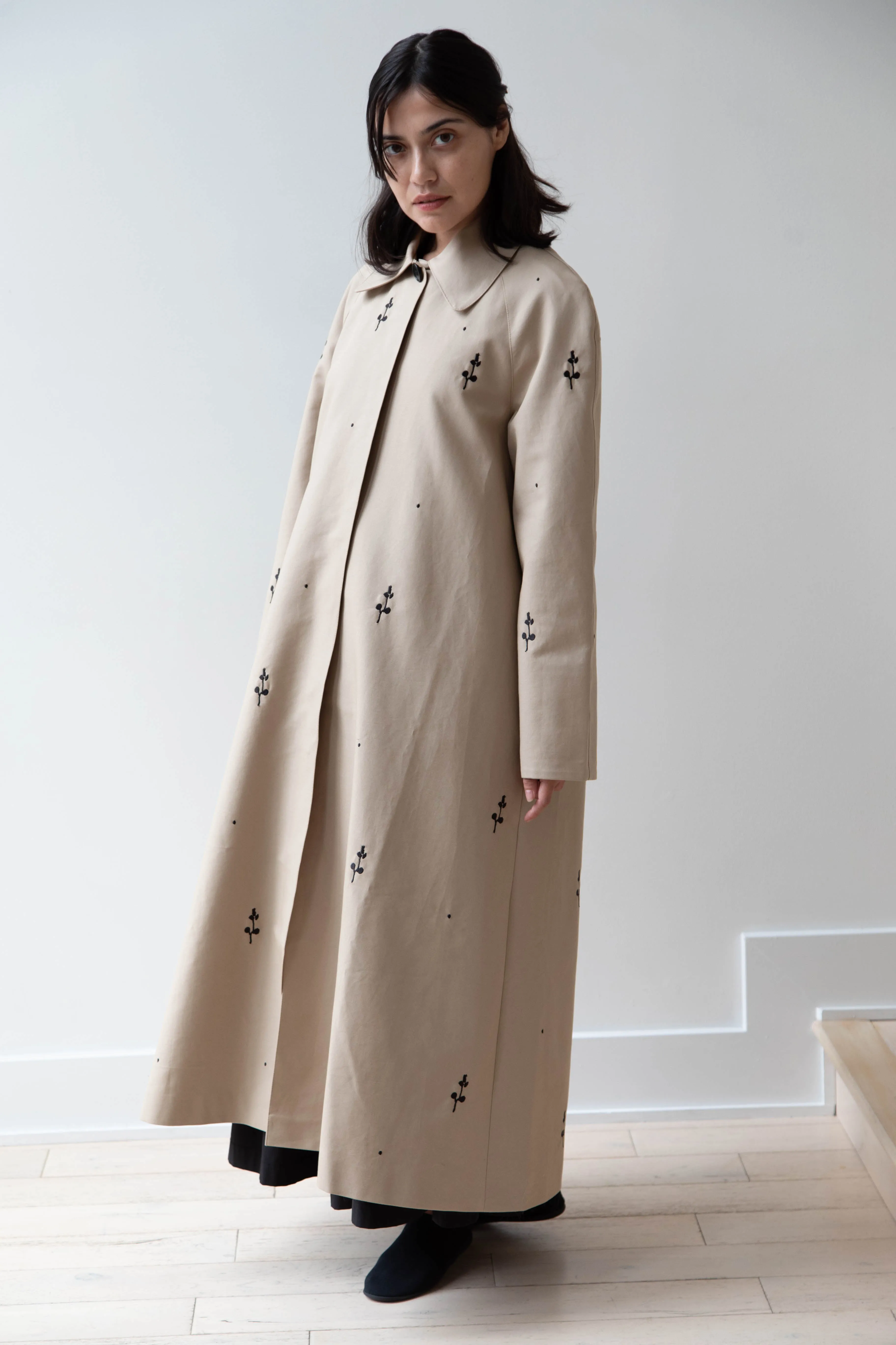 Delegan | Trench Coat with Embroidery in Beige & Black