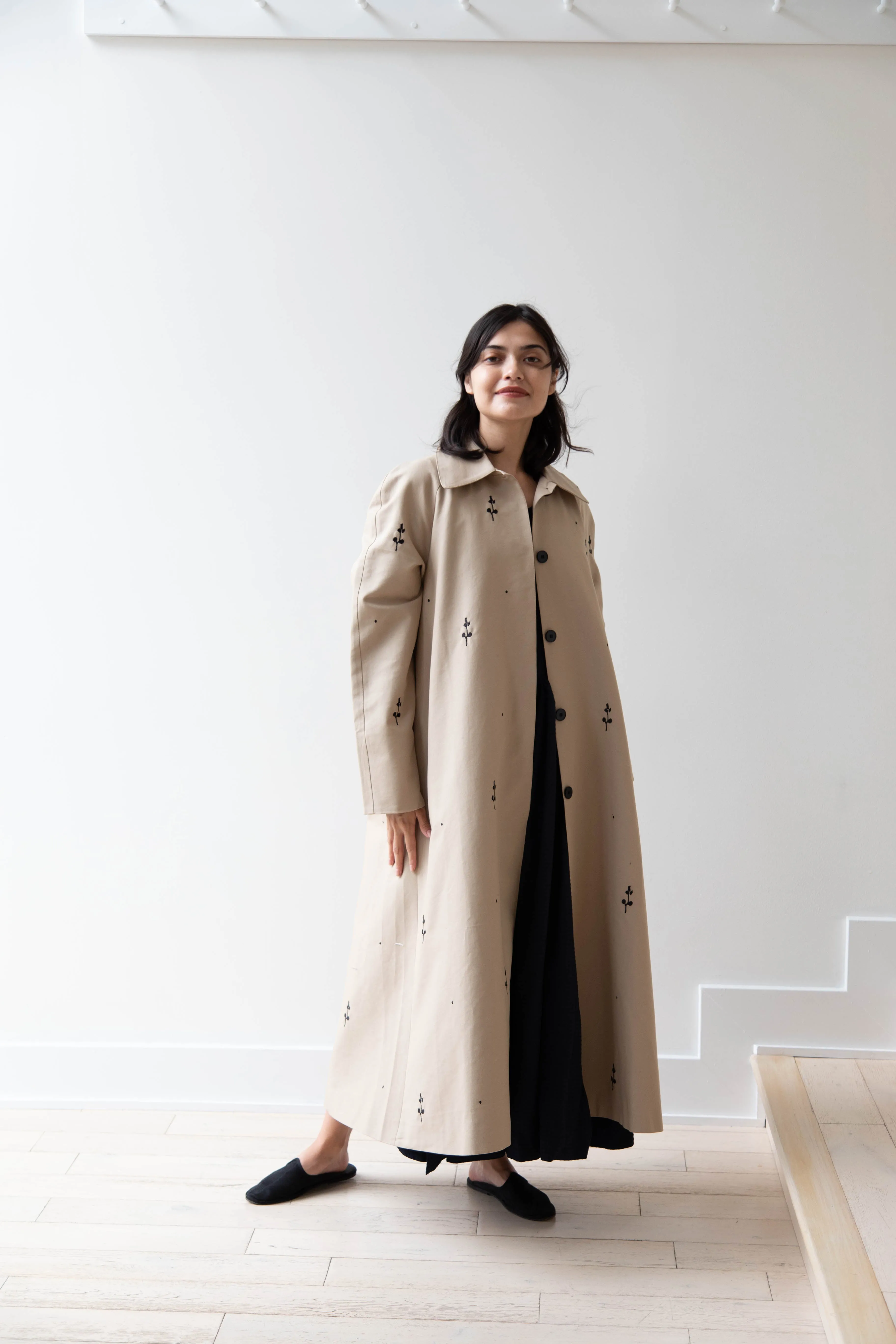 Delegan | Trench Coat with Embroidery in Beige & Black