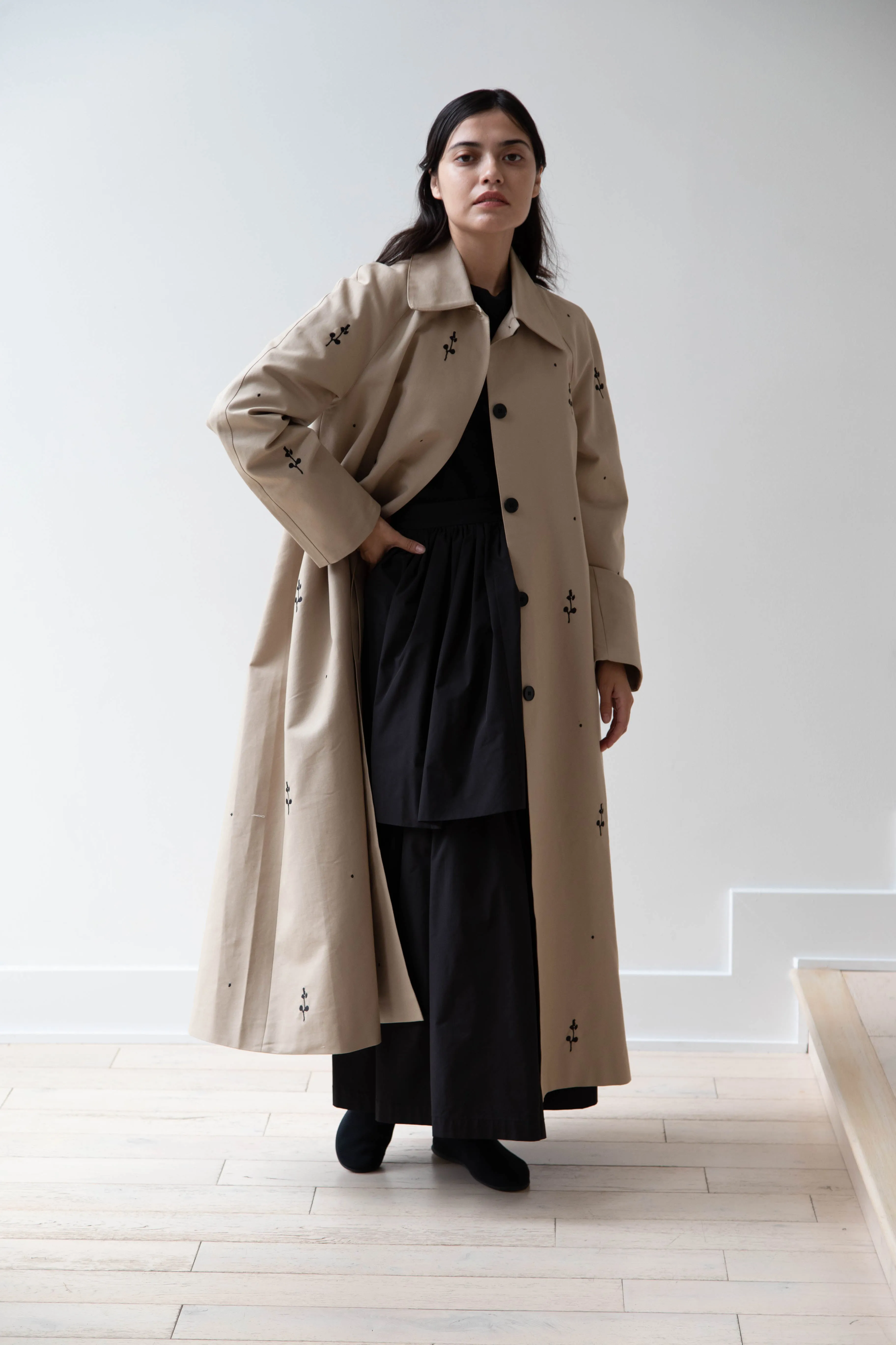 Delegan | Trench Coat with Embroidery in Beige & Black