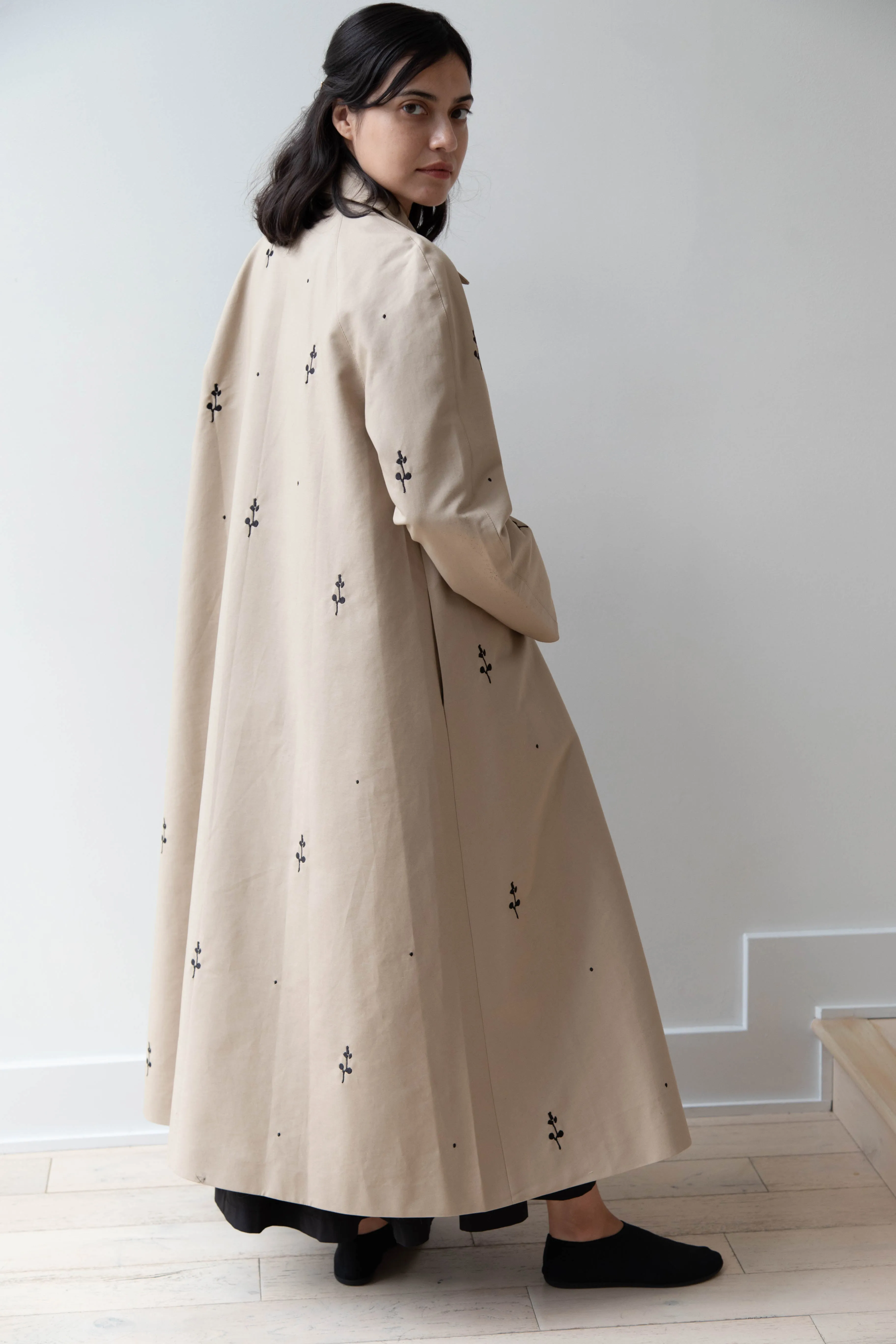 Delegan | Trench Coat with Embroidery in Beige & Black