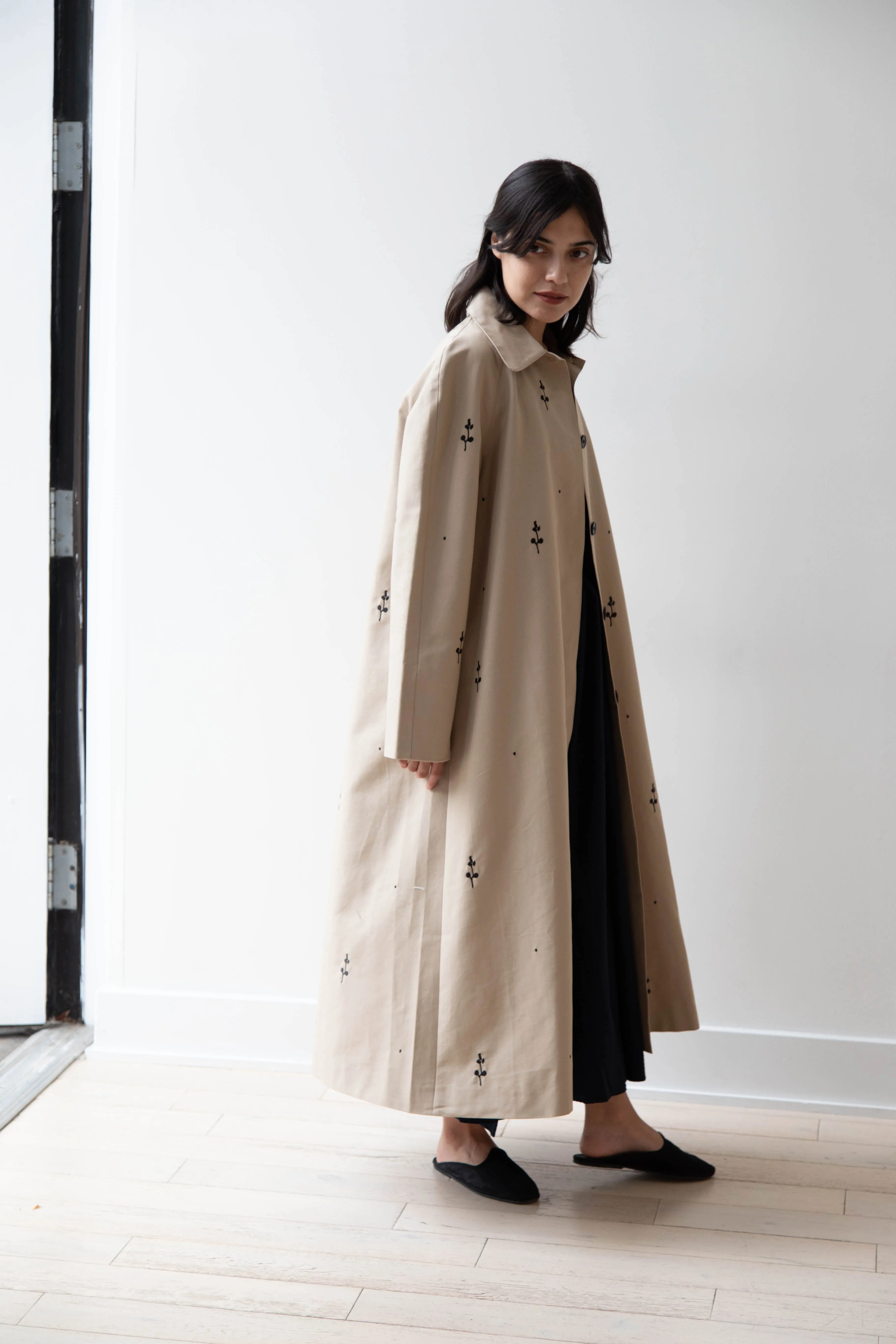 Delegan | Trench Coat with Embroidery in Beige & Black