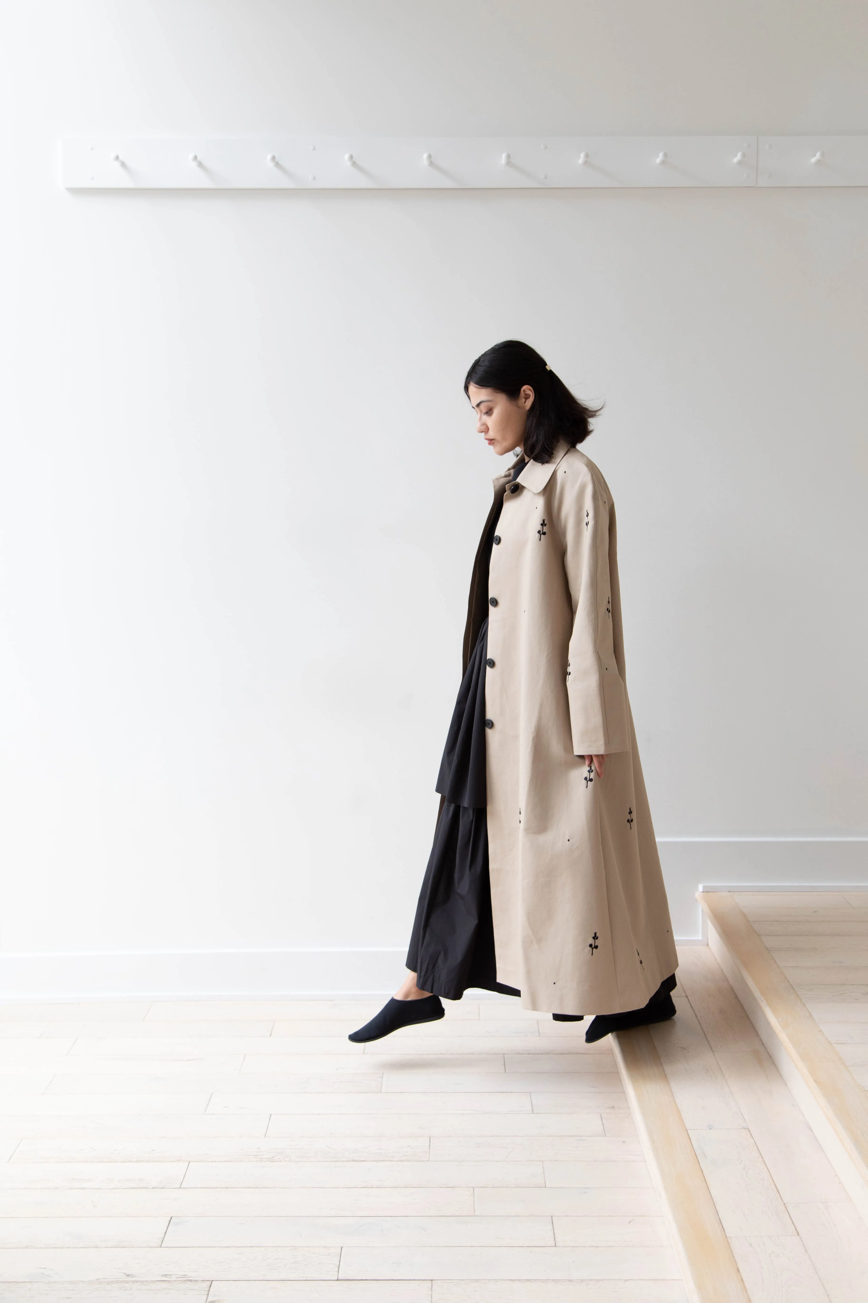 Delegan | Trench Coat with Embroidery in Beige & Black