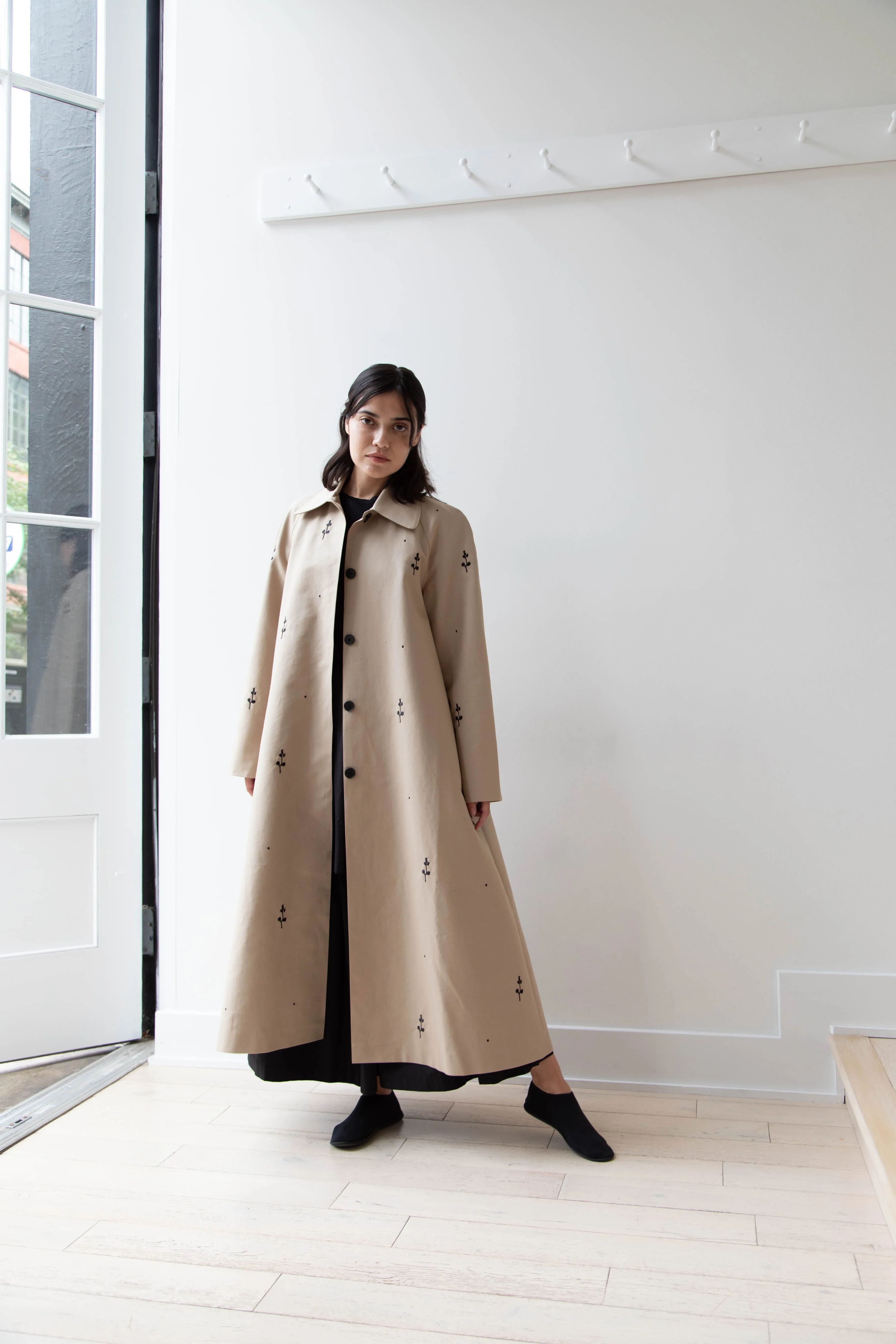 Delegan | Trench Coat with Embroidery in Beige & Black