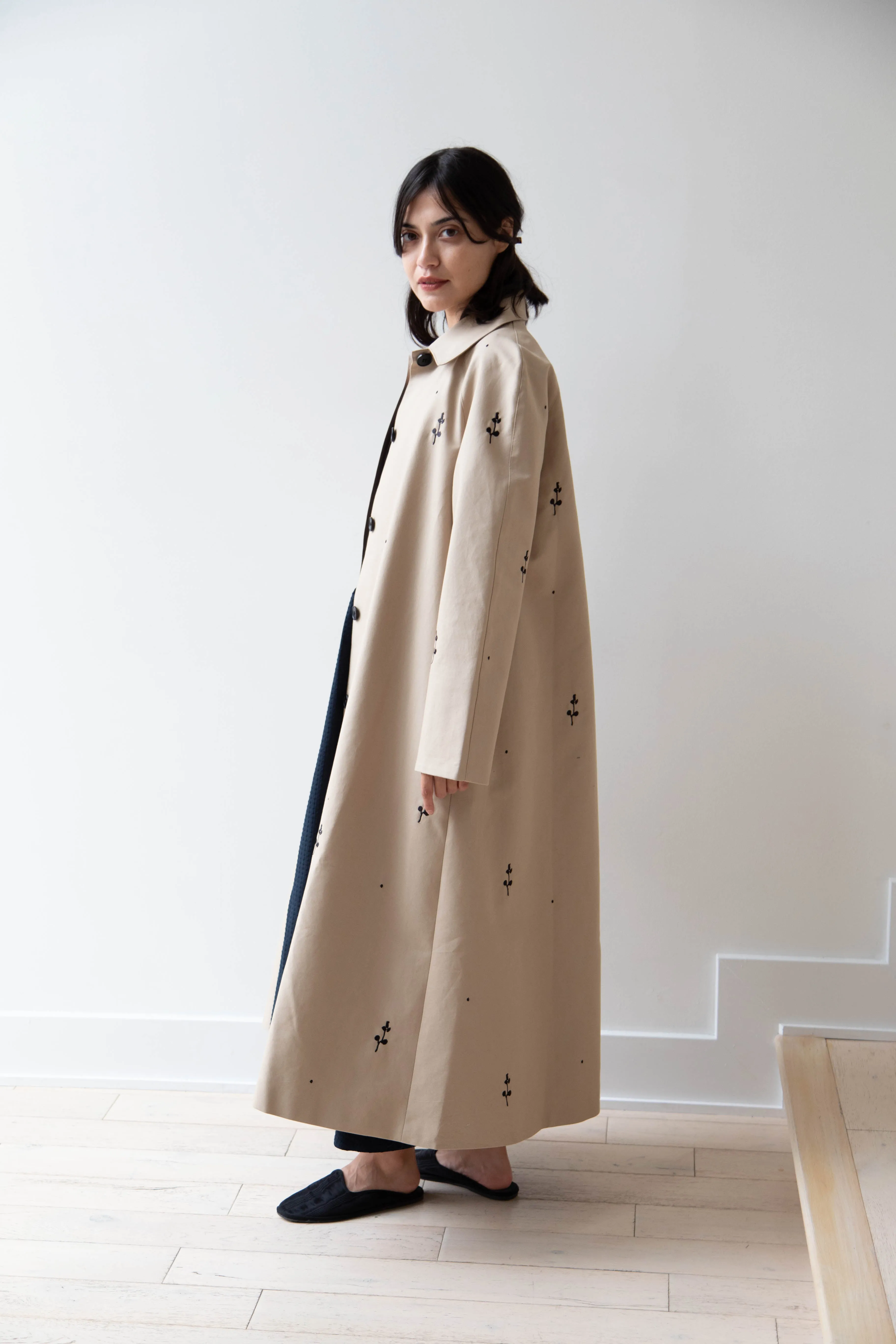 Delegan | Trench Coat with Embroidery in Beige & Black