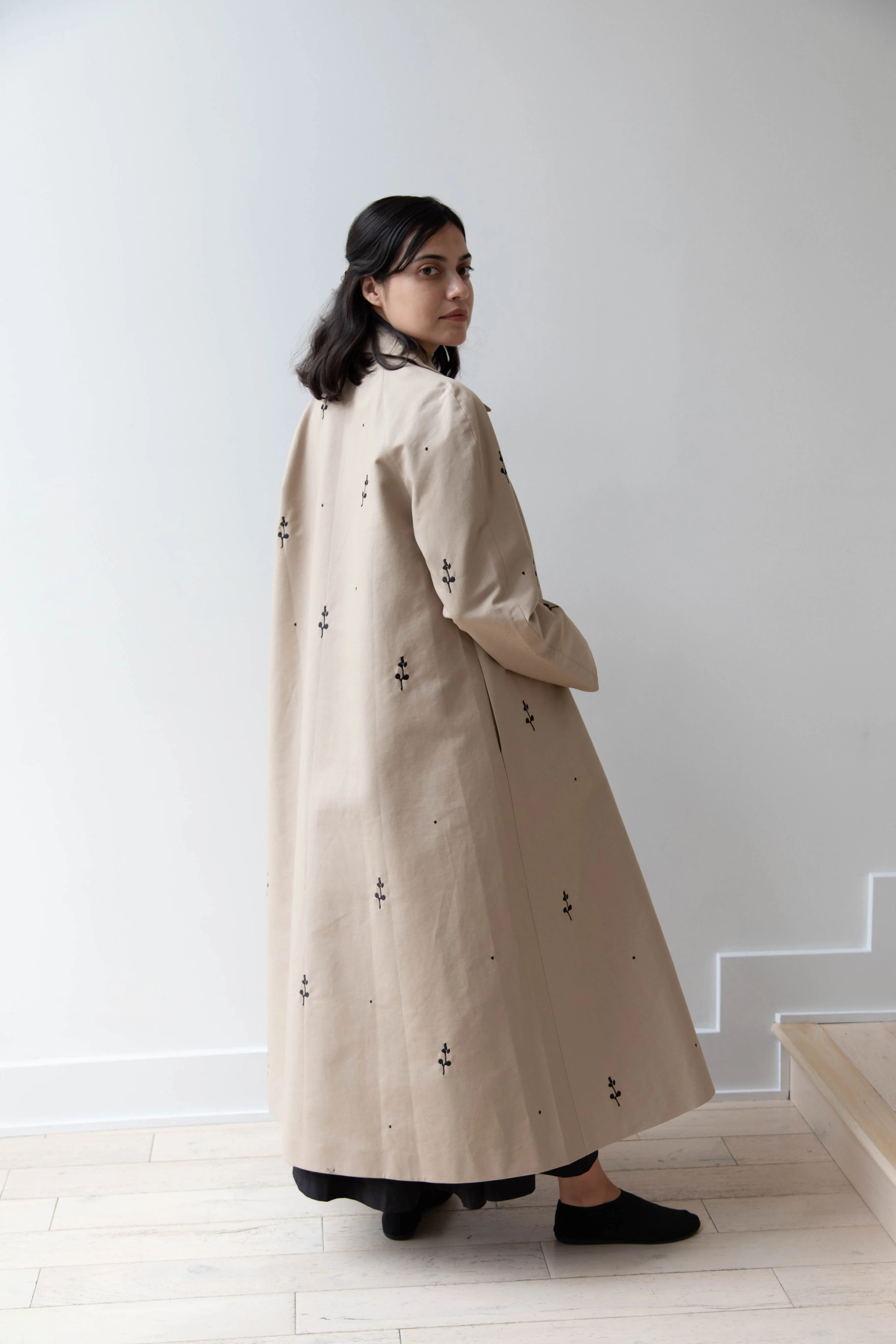 Delegan | Trench Coat with Embroidery in Beige & Black