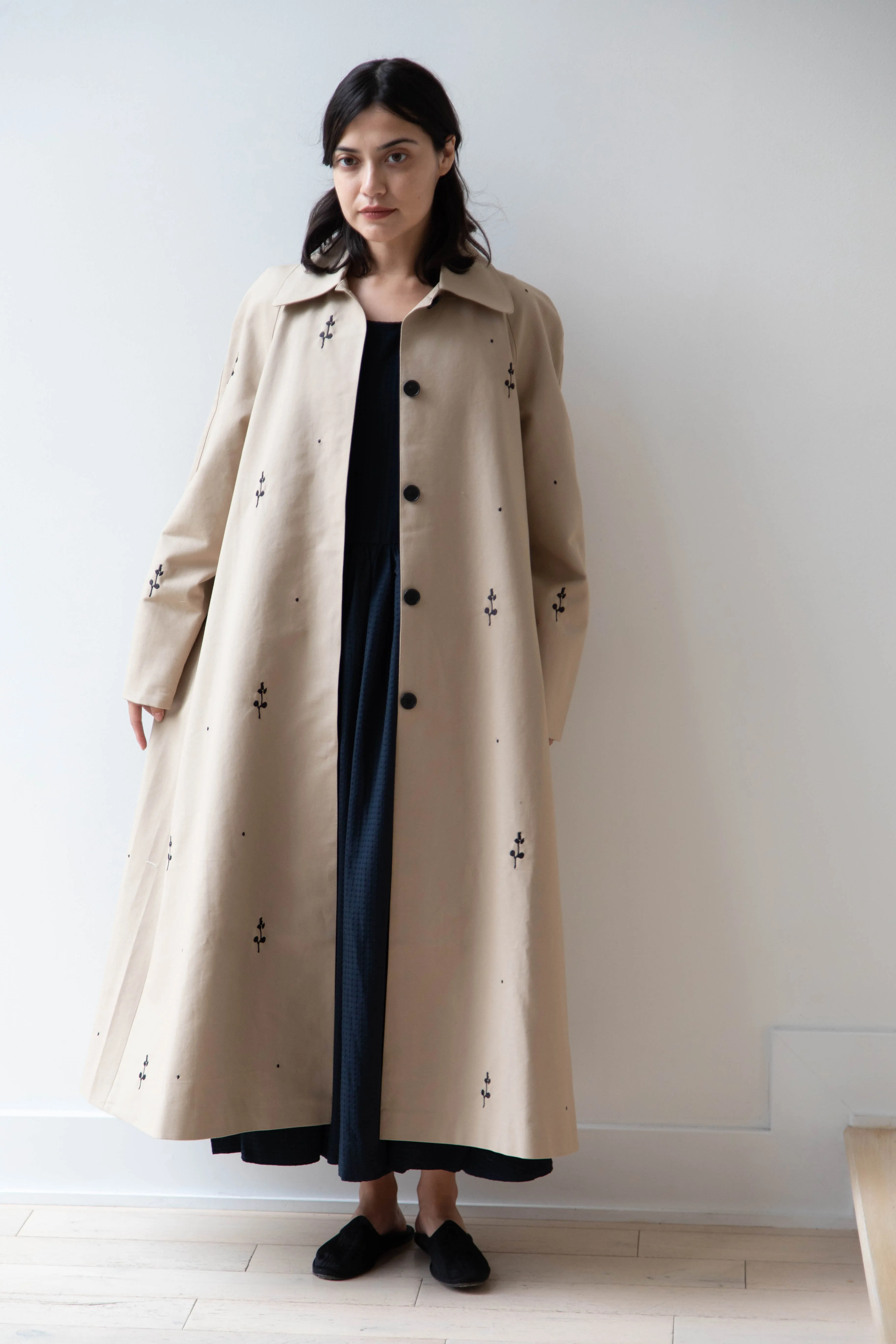 Delegan | Trench Coat with Embroidery in Beige & Black