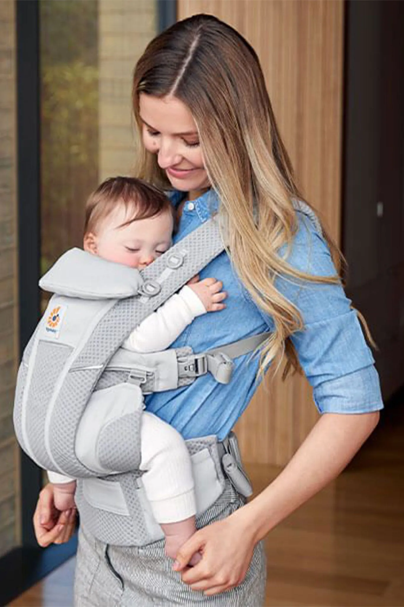 Ergobaby Omni Breeze Baby Carrier