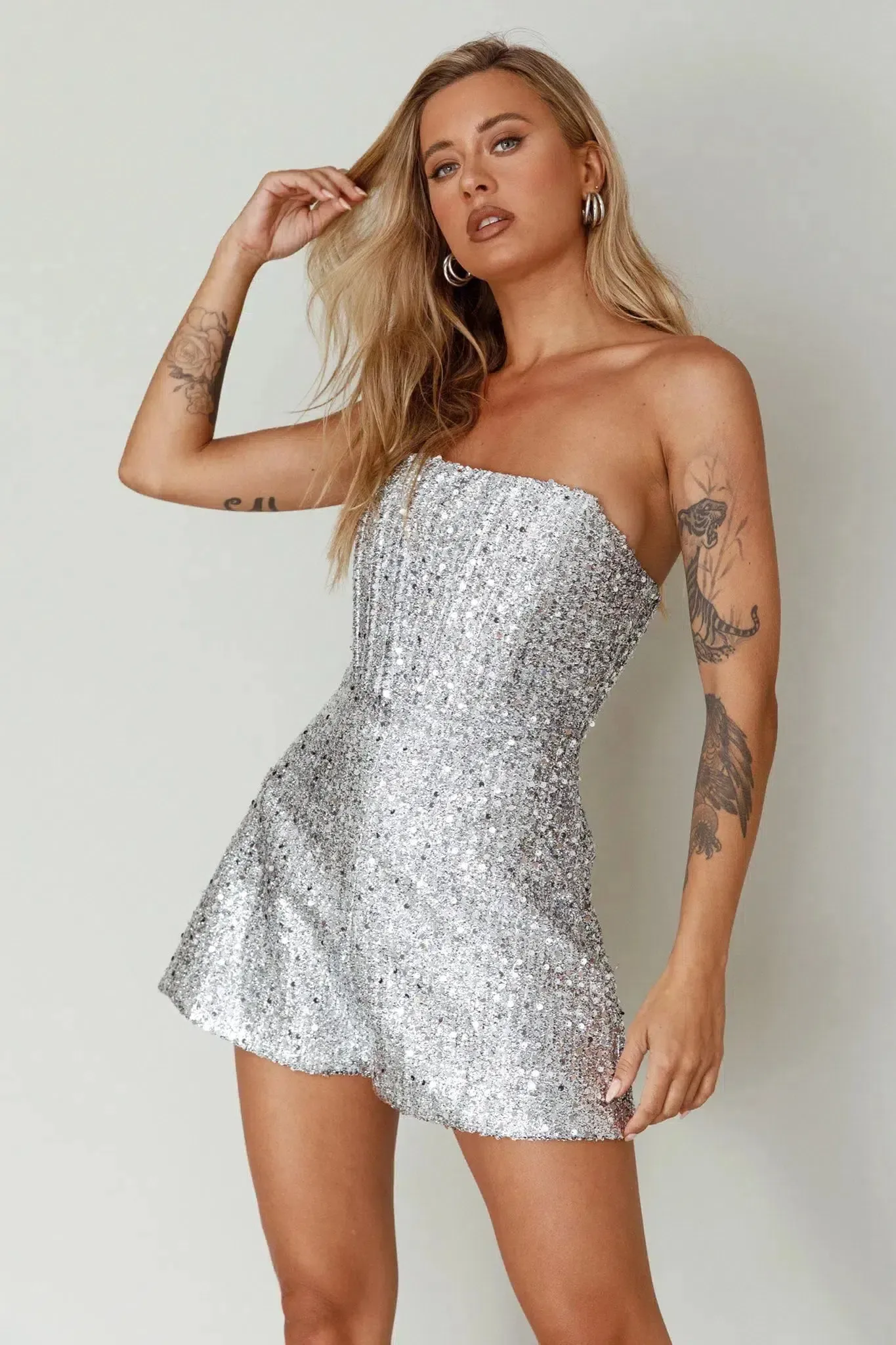 Lucidè – Dazzling silver shimmer – Strapless romper