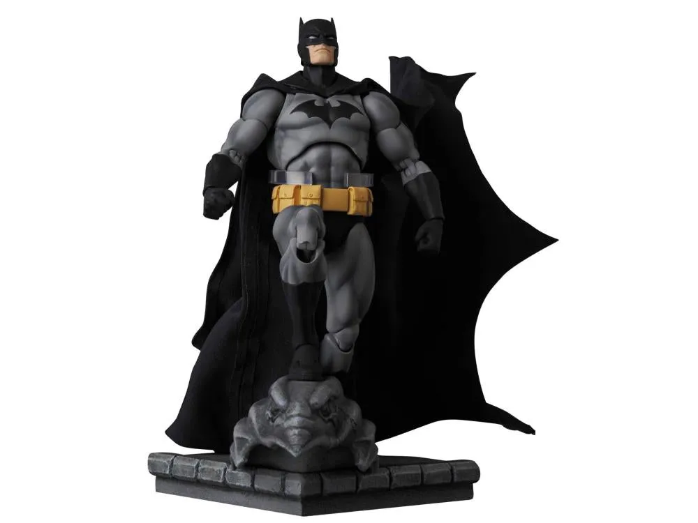 Mafex No. 126 DC Comics Batman: Hush Batman (Black Ver.) Action Figure Medicom