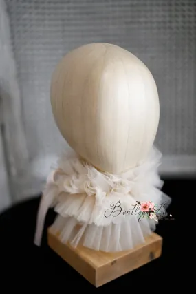 Peach tulle neck collar