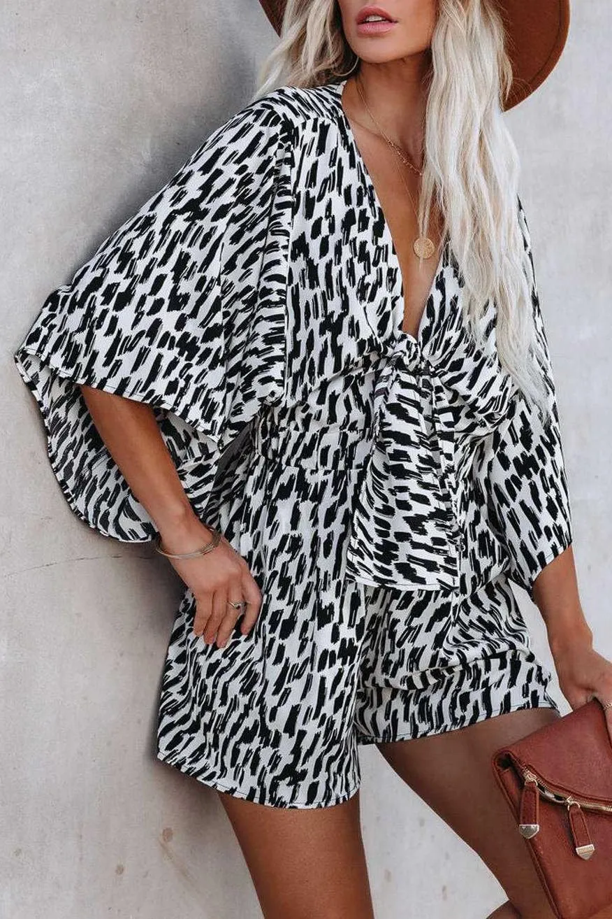 Printed V-neck Tie Loose Romper