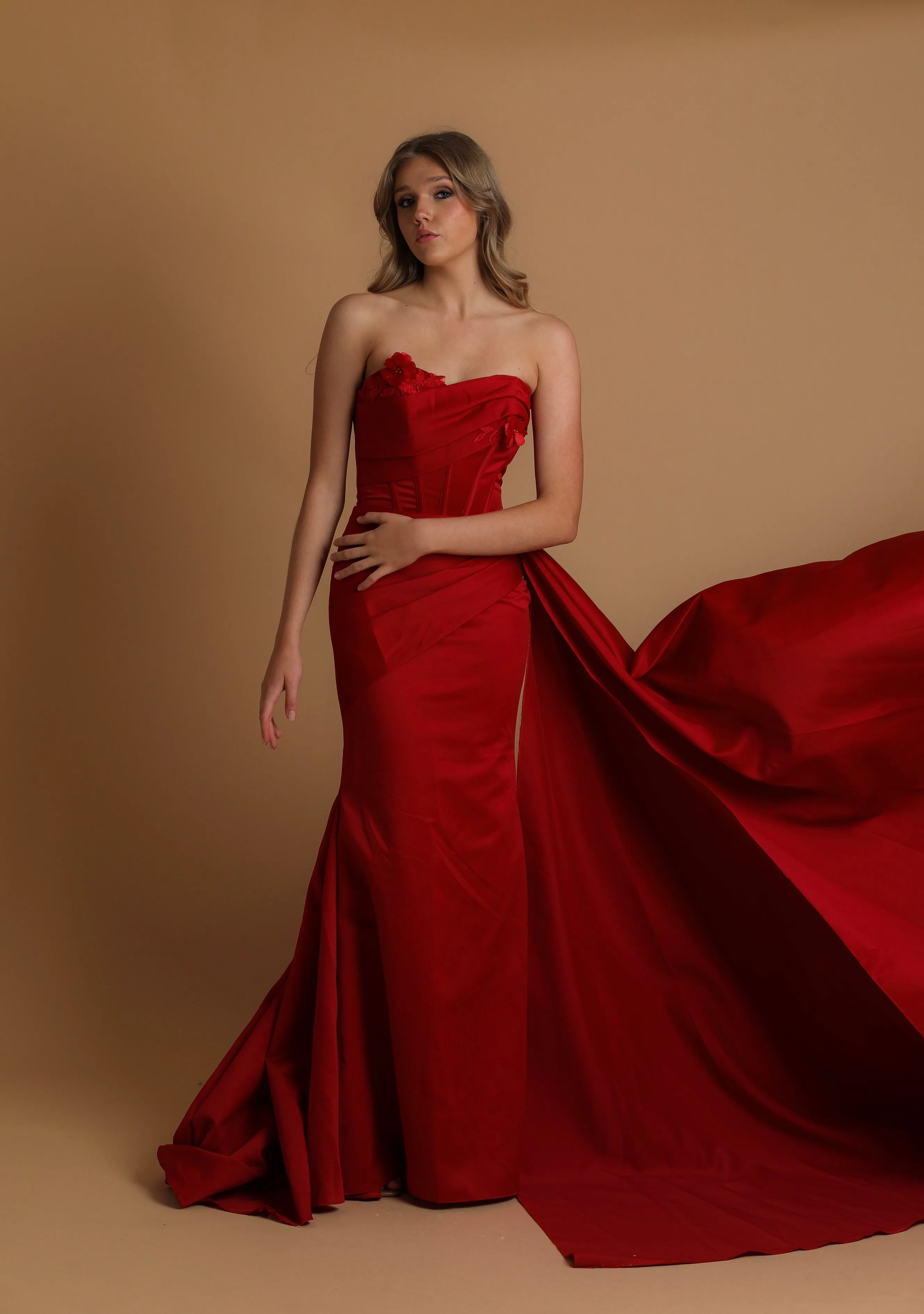 Red mermaid dress with side train