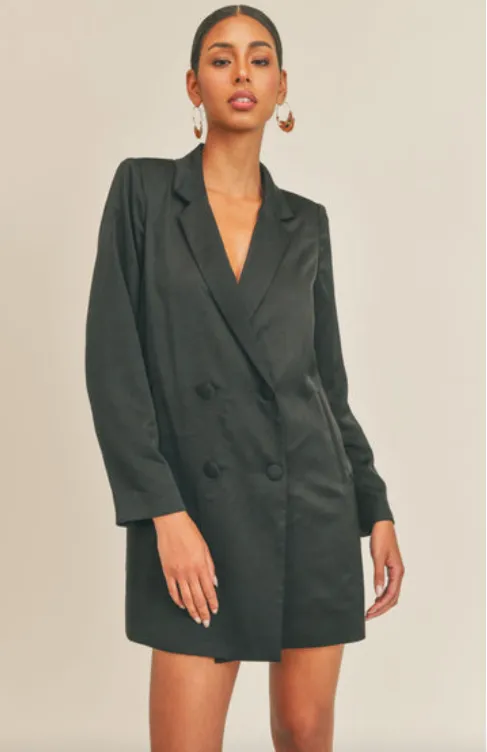 Roxbury Oversized Black Blazer