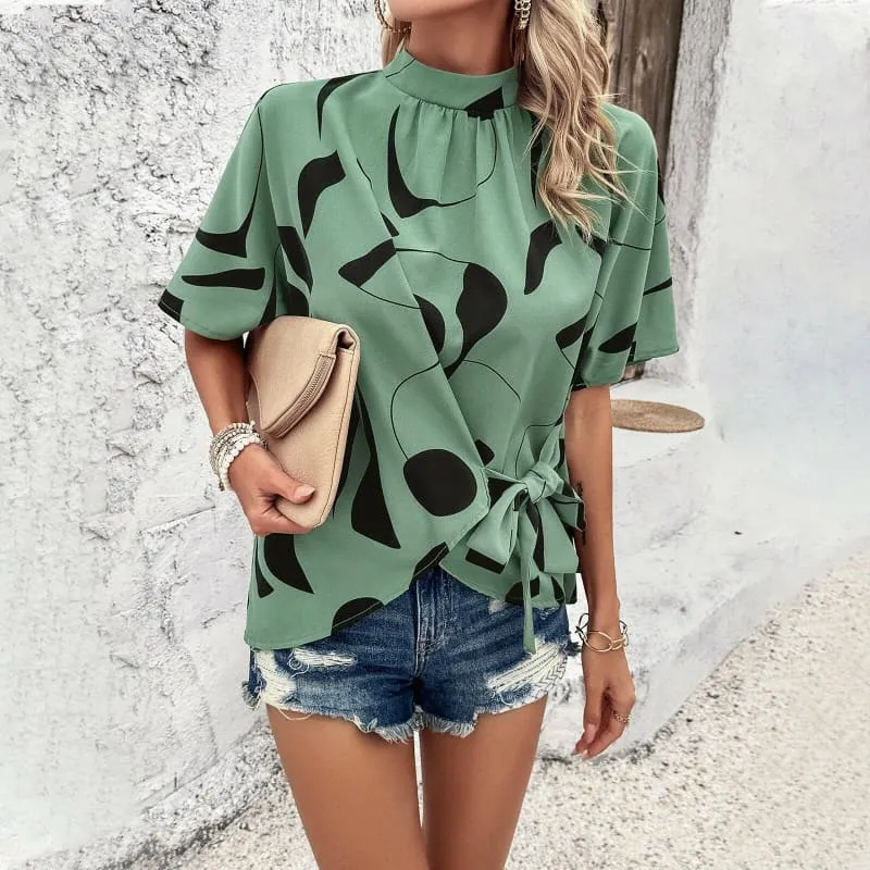 Womens Printed Short Sleeve Tie Waist Casual Loose Top in Black and Cream