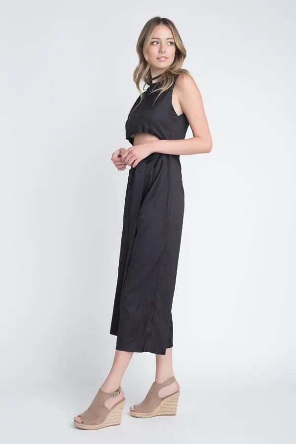 Womens Sleeveless Tie Jumpsuit With Slit